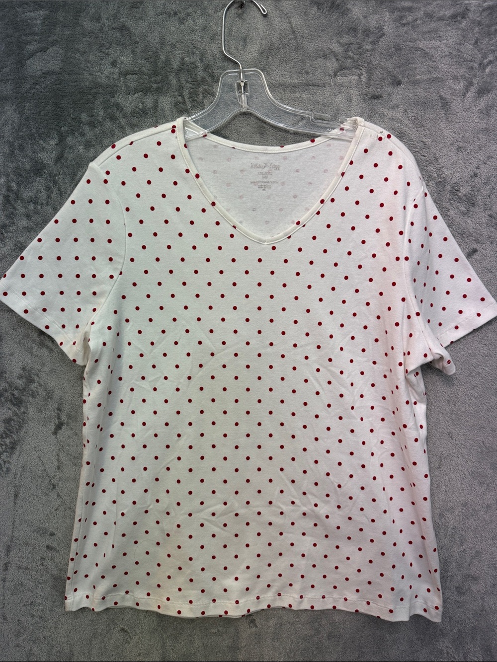 White Stag 2XL White V-Neck Tee with Red Polka Dots Women's Casual Top cotton
